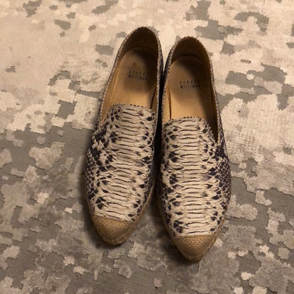 Stuart weitzman slip ons - Picture 2 of 6